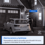 Alarma sonora y luminosa de la Tapo TC40GW en la entrada de un garaje